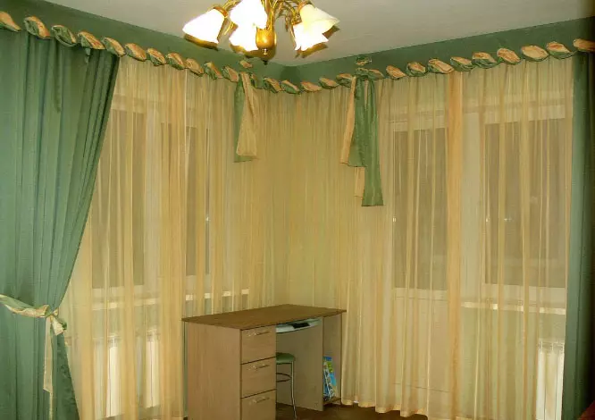 设计师建议：如何选择美丽的窗帘成两个窗户