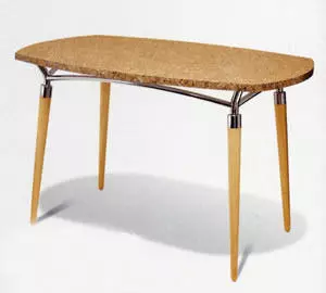 रसोई में गोल मेज: छोटे रसोई के लिए लकड़ी के डाइनिंग टेबल का फोटो, गोलाकार किनारों के साथ, अपने हाथों के साथ वीडियो निर्देश