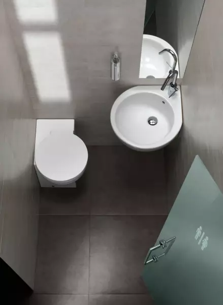 Angular Bach-toilet