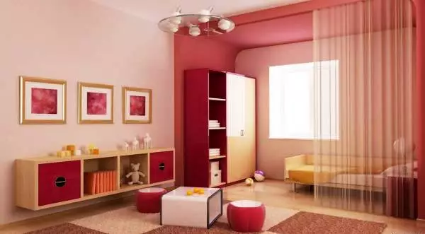 粉紅色的壁紙：它們的窗簾更好
