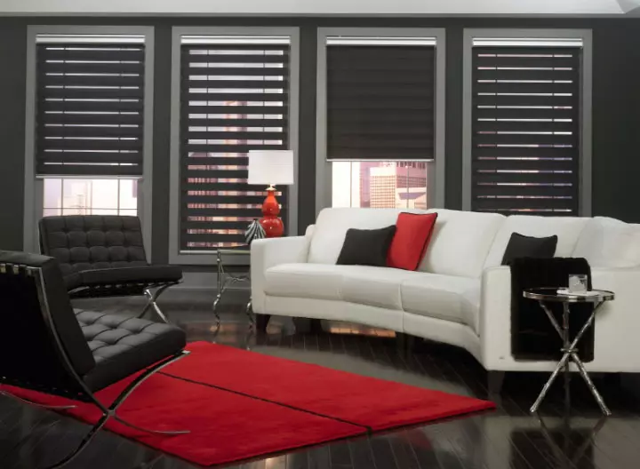 滚动窗帘“斑马”：客户提示和室内设计