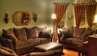 Kahverengi mobilya: hangi duvar kağıdı seçmek, fotoğraf