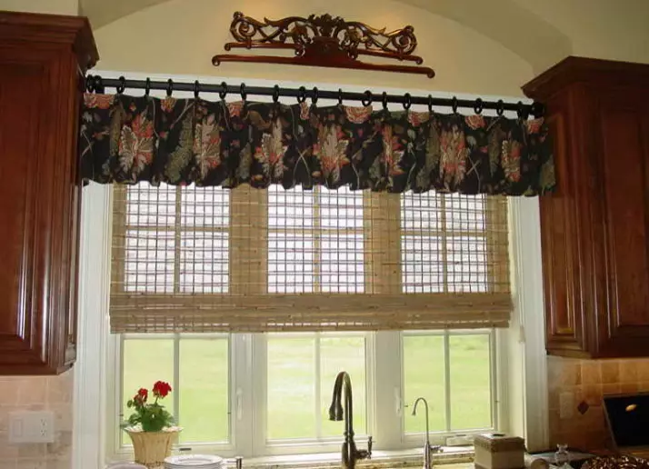 How to sew curtains for giving with their own hands: from measuring before canopy