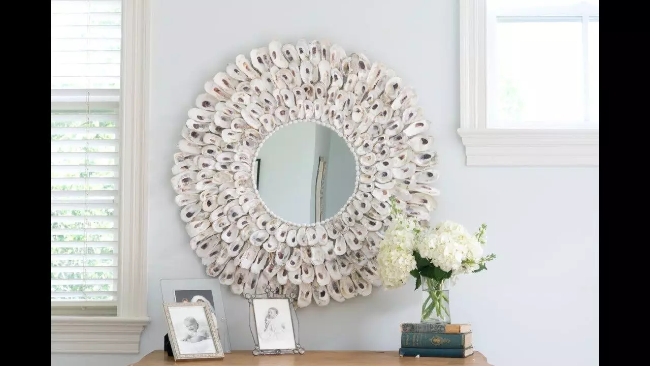 How to decorate the mirror with your own hands [5 of successful ideas]