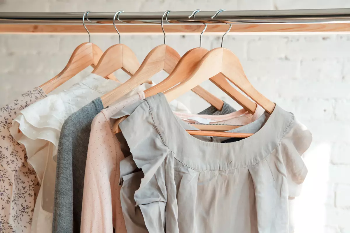 How to free the place in the closet: 5 topical tips