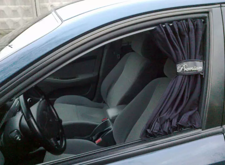 Avtomobilske zavese na stranskih oknih s svojimi rokami