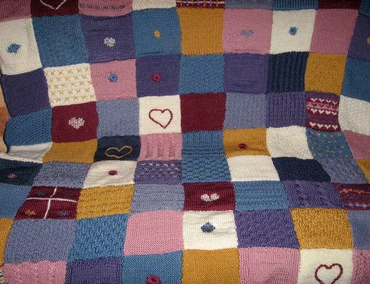 Knitting Patchwork napere: sheme, patchwork pletenje Video, tehnika in magistrski razred, Jacquets in Cardigani, Nogavice in Jacks, Elegantna pulover, Puloverji in rokavice, Photo