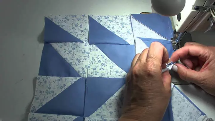 PatchWork Tyynyt: Patchwork laitteet, ompelujärjestelmä, valokuva, patchwork style omien kädet, ideat tyynyliina, koriste-sohva tyynyt, video