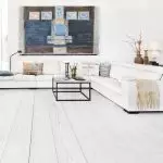 What can determine the choice of white floor for an apartment?