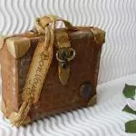 Декоративен куфар - опаковка за подарък или творческо нещо със собствените си ръце | +58 снимка