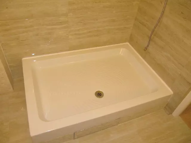Kabin mandi dengan hydromassage