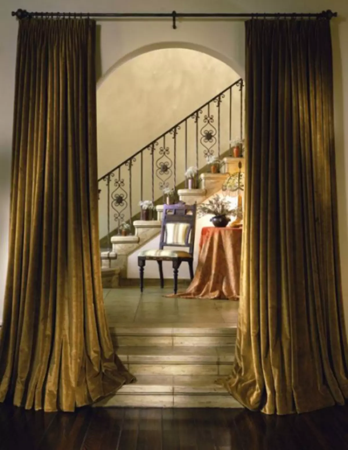 Záclony v italském stylu - 21 fotek v interiéru