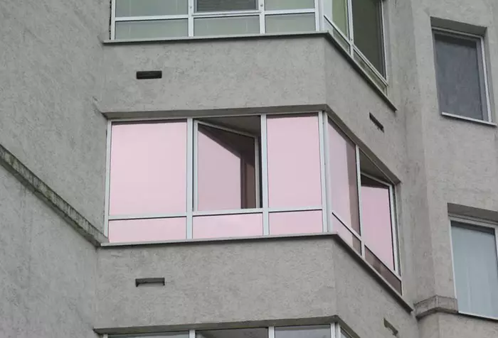 Aurinkovoidetta kalvo - verhot ikkunoille, jotka eivät läpäise ultraviolettia