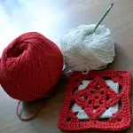 How to tie a crochet Babushkin Square: Simple schemes for beginner needlewomen