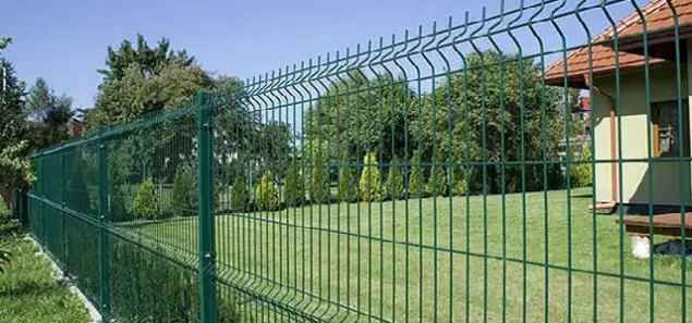 Заварена мрежа ограда
