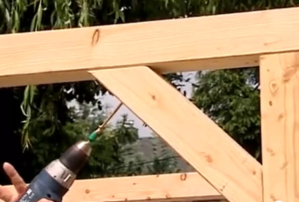 Pergola aus Holz machen es selbst