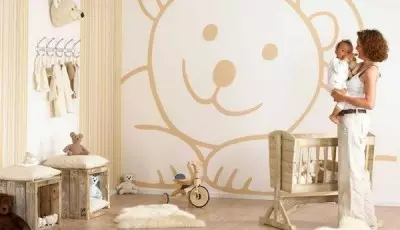 Beige wallpaper sa kuwarto ng mga bata