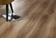 Floor flooring: phansi kanye namapuleti, amaphaneli floor anezinqaba, ukubuyekezwa kanye ne-Parquet polyvinyl chloride, isithombe