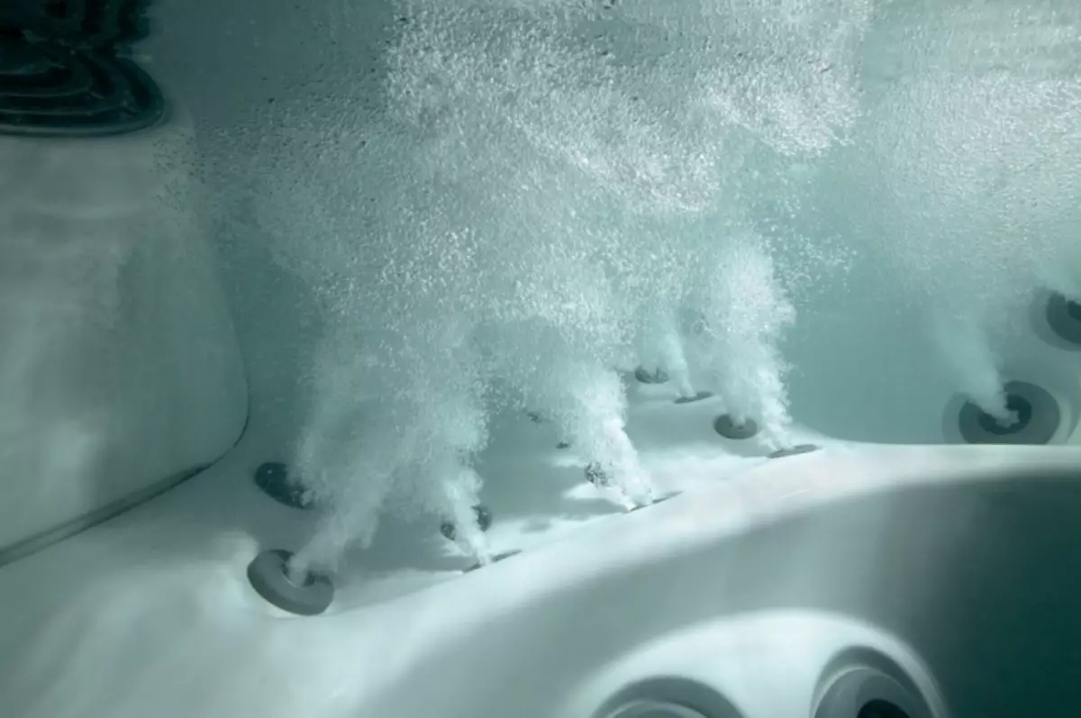 Hur man installerar ett bad med hydromassage och jacuzzi