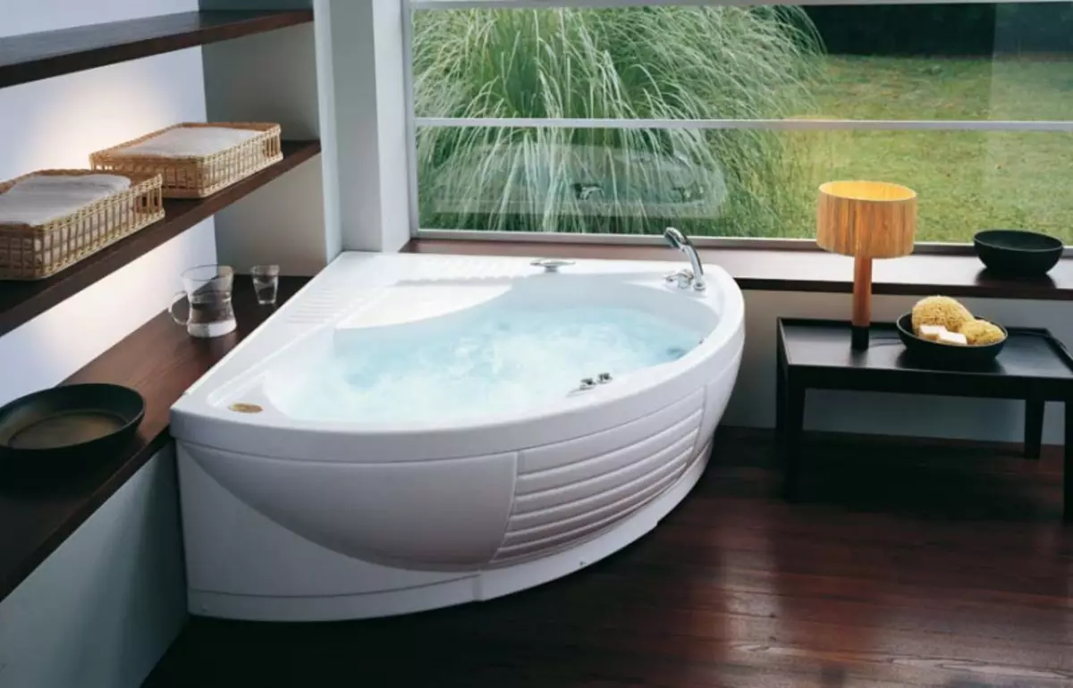 如何使用Hydomassage和按摩浴缸安装浴缸