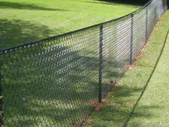 Fence gikan sa chain grid ang imong kaugalingon