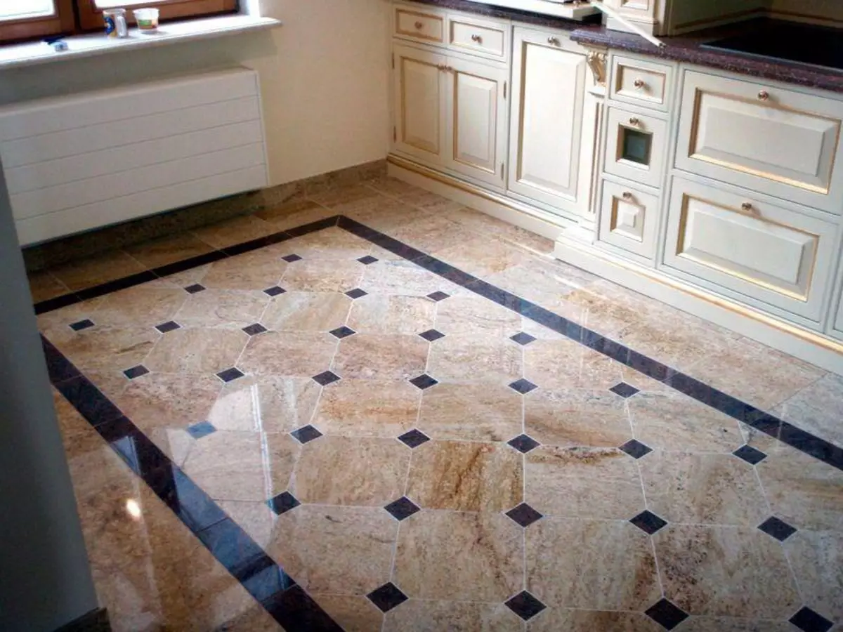 瓷砖用于厨房的地板：户外如何选择，厨房瓷砖有什么更好的，盘子尺寸，如何放置