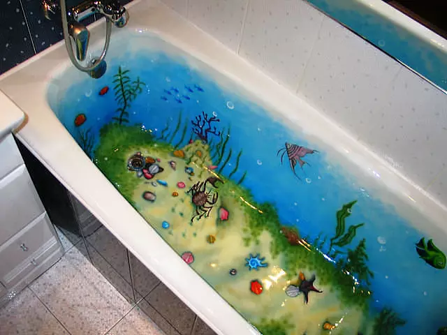 Badbeschichtung mit flüssigem Acryl: Stellen Sie das Bad mit Ihren eigenen Händen wieder her