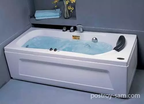 Bawo ni lati yan iwẹ pẹlu hydromassage kan?