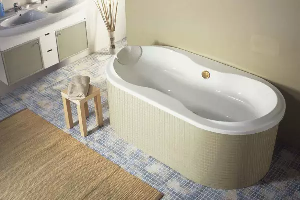 Яка ванна краще: чавунна, сталева або акрилова? Порівняльний аналіз