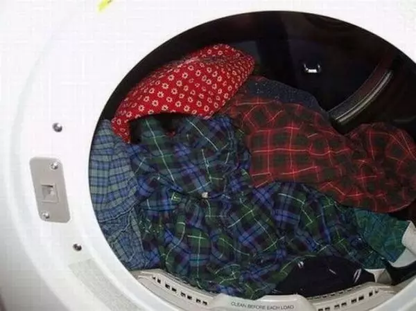 Какво ще стане, ако пералната машина скача по време на отгряване?