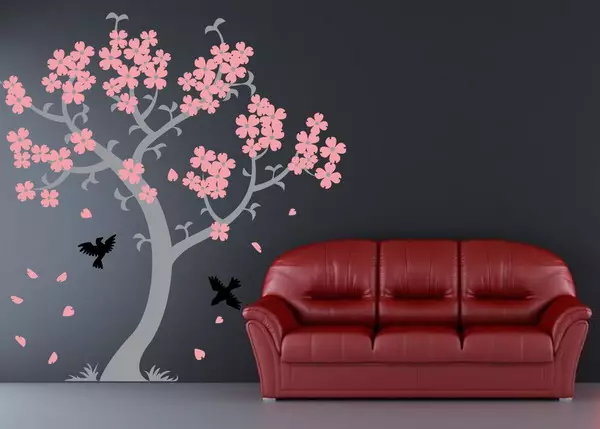 Sakura op de muur - tekening met je eigen handen