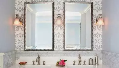 Wallpapers in de badkamer: wat betere lijm