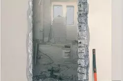 Como facer unha porta na parede