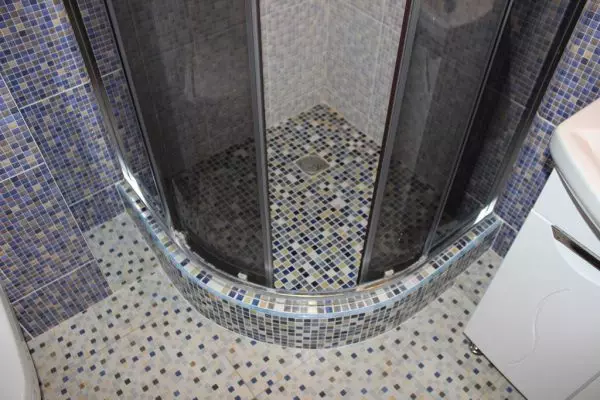Tamang shower drain drainage.