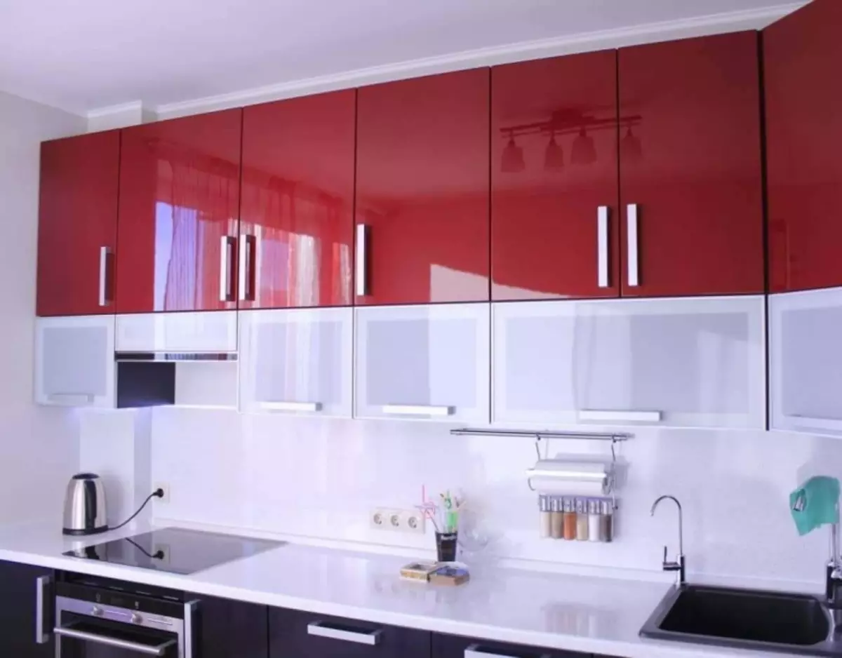 Műanyag konyhai panelek: falpanel mintával, hogyan kell varrni a konyhát, panelek mennyezetét, befejező