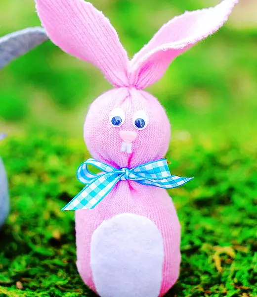 ວິທີເຮັດໃຫ້ bunny Easter ງາມສໍາລັບພາຍໃນ?