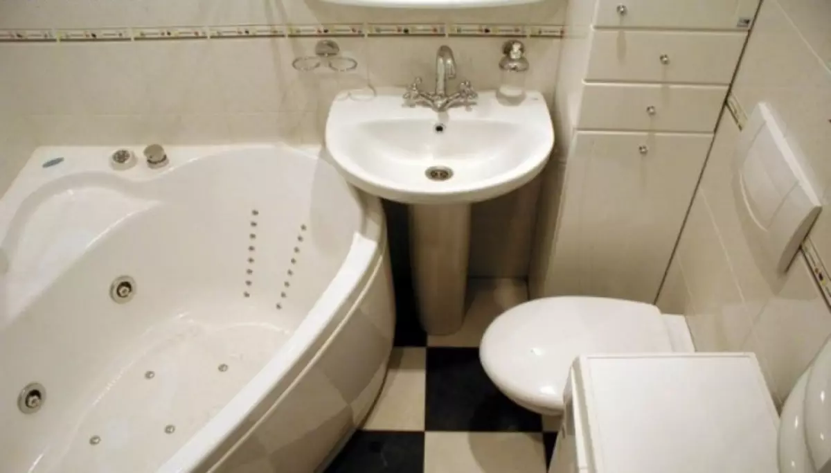 I-Bathroom Design eKhrushchev: Indlela Enekhono Nezici