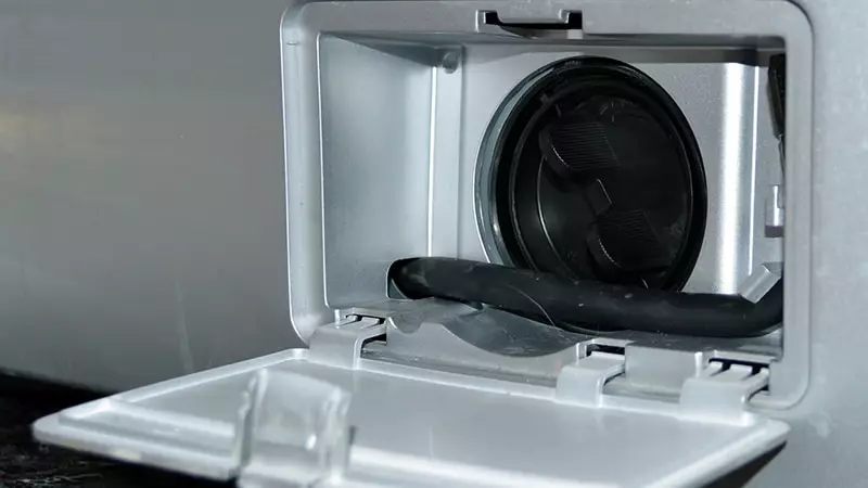 Slik rengjør filteret i vaskemaskinen
