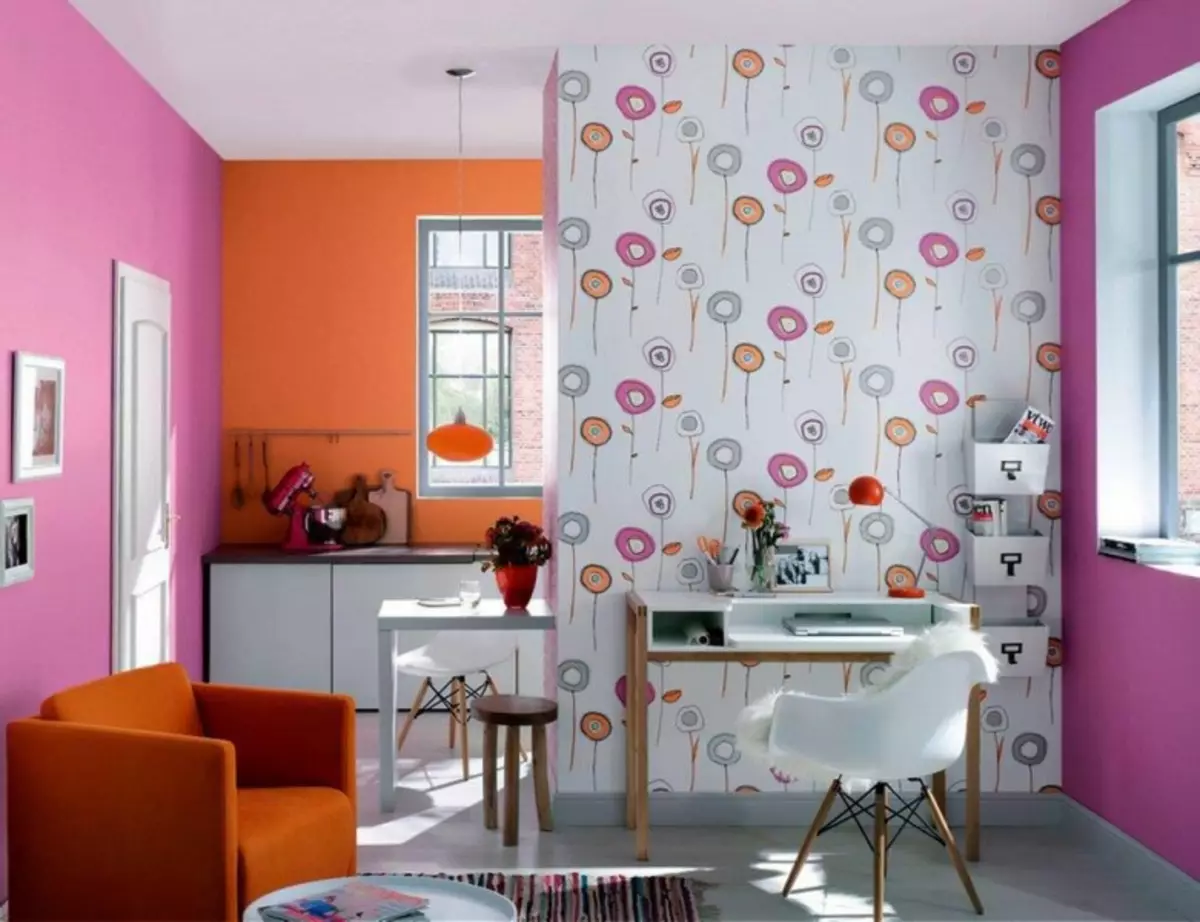 Wallpapering of two types of wallpaper: photo, how to punish different, options for room, pasting beautiful, ideas, design stickers, color, examples, video