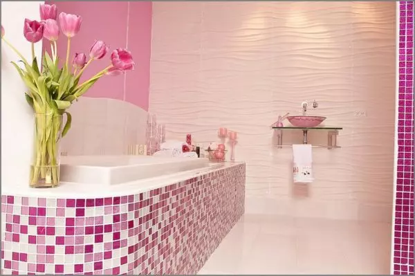 Kako odabrati desne pločice dekor u kupaonici i odvojiti ga?
