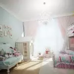 Dhoma për fëmijë për një vajzë - 90 fotografi më të mira të dizajnit. Kombinimi i përsosur i ngjyrës dhe stilit!