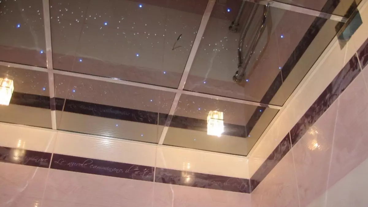 سقف آینه در حمام: نمونه های عکس