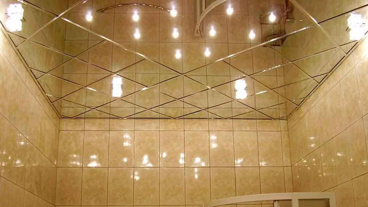 سقف آینه در حمام: نمونه های عکس