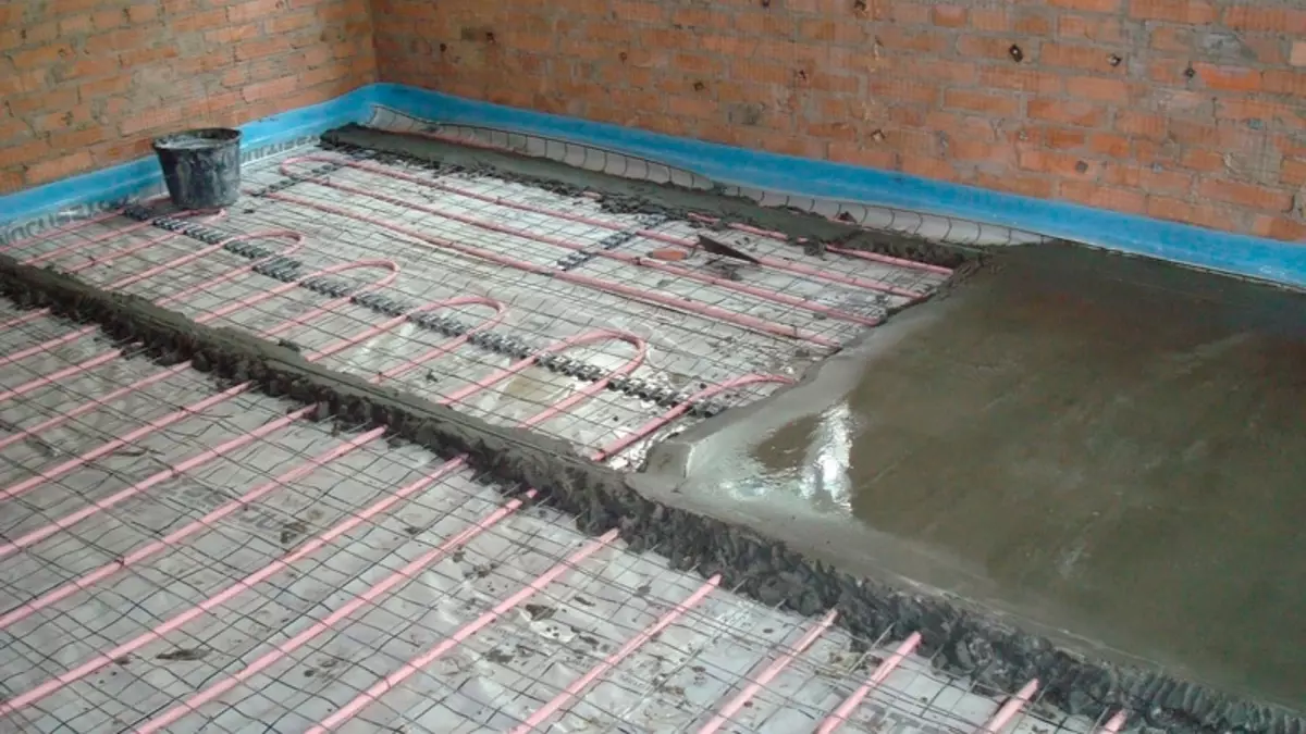 Laying lantai pemanasan banyu: Teknologi pemasangan sing tepat