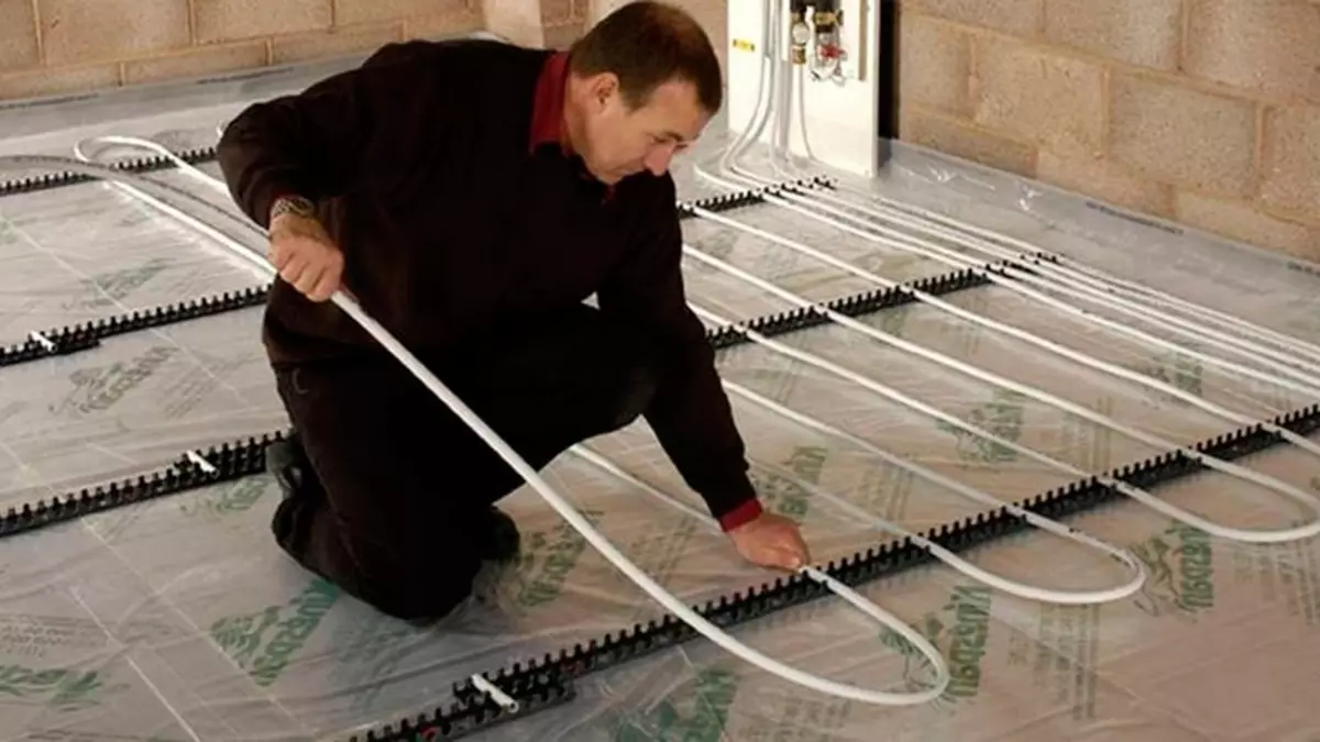 Укладання водяної теплої підлоги: правильна технологія монтажу