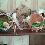 Easter baskets in the interior [Production and placement]