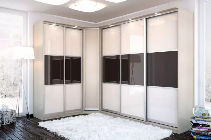 Γωνιακό ντουλάπι στην κρεβατοκάμαρα: τύποι, γέμιση, διαστάσεις, σχεδιασμός