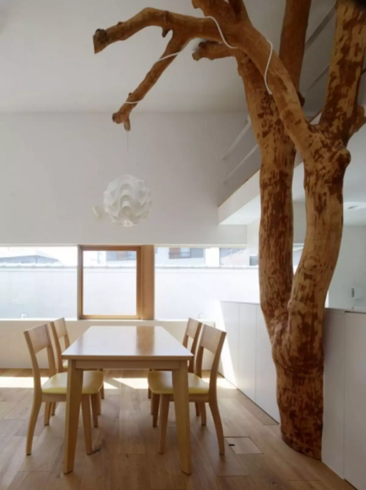 Dekoratiivne puu interjööri - 75 fotot disaini valikud