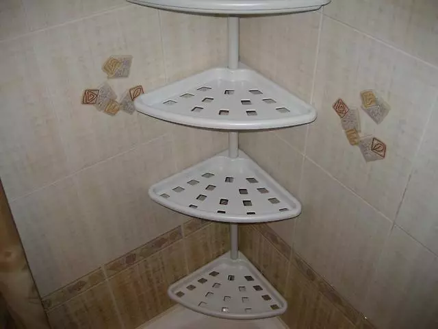 Riiulid vannitoas - optimeerige ruumi