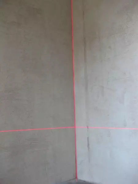 Dinding plesteran oleh mercusuar melakukannya sendiri